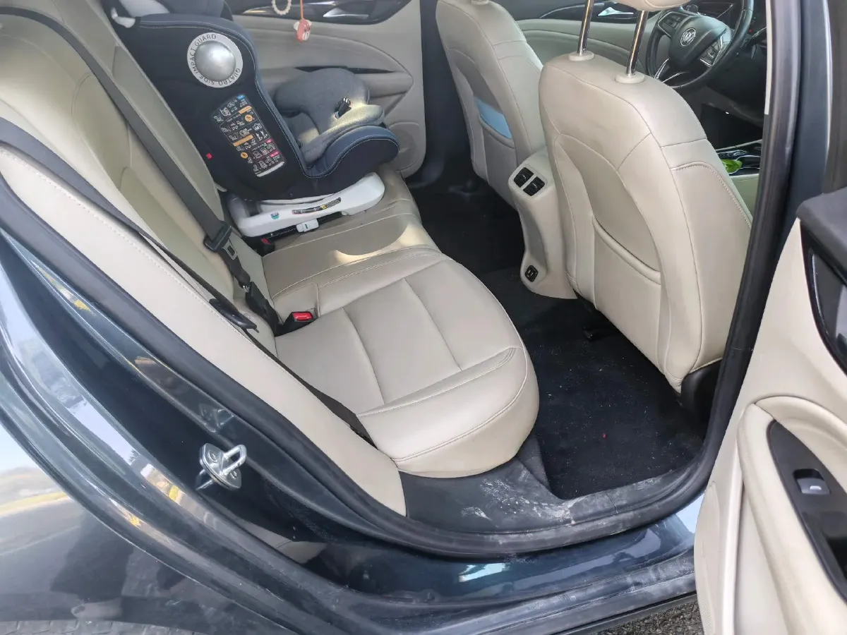 2020 Buick Regal 1.5T 169HP L4 9AT,autocango,china used car exporter,china ev exporter,chinese used car exporter,chinese used ev exporter
