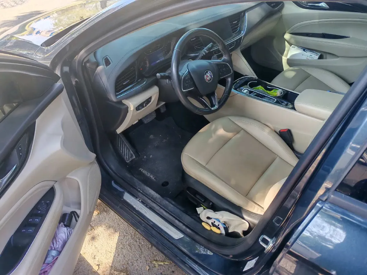2020 Buick Regal 1.5T 169HP L4 9AT,autocango,china used car exporter,china ev exporter,chinese used car exporter,chinese used ev exporter