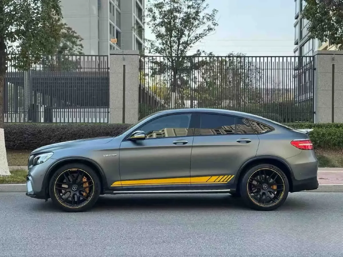 2018 Mercedes-Benz GLC AMG 4.0T 476HP V8 9AT,autocango,china used car exporter,china ev exporter,chinese used car exporter,chinese used ev exporter