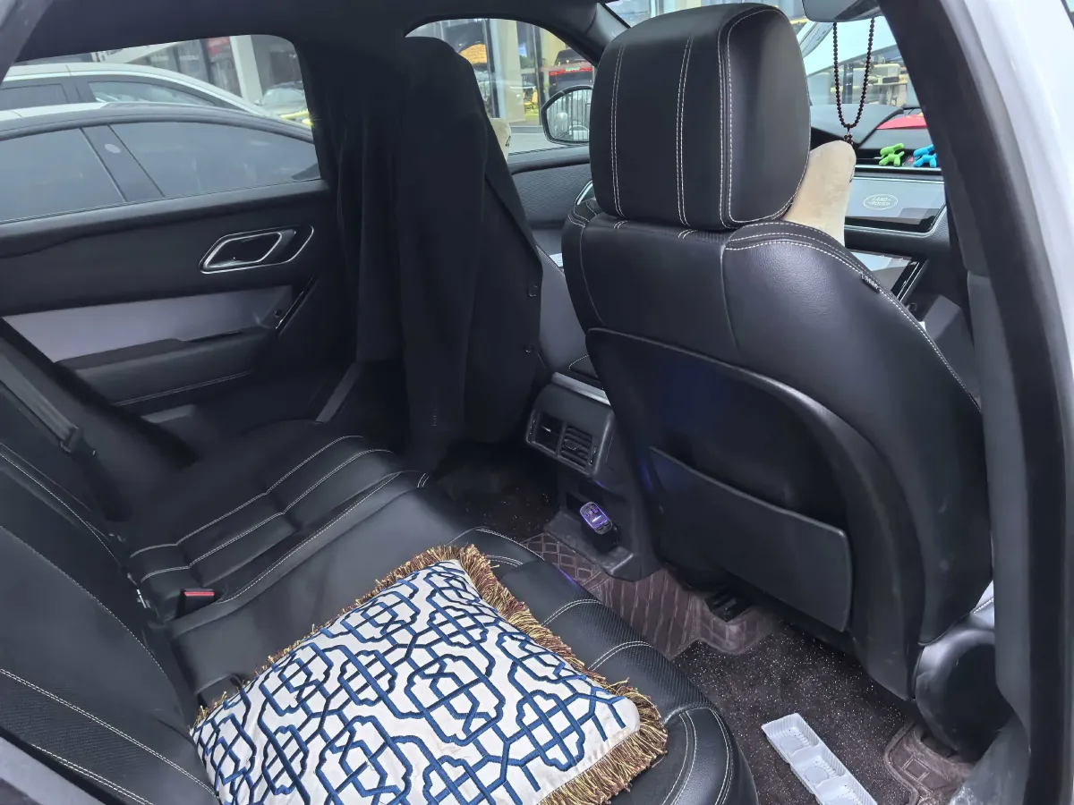 2020 Land Rover Range Rover Velar 2.0T 250HP L4 8AT,autocango,china used car exporter,china ev exporter,chinese used car exporter,chinese used ev exporter