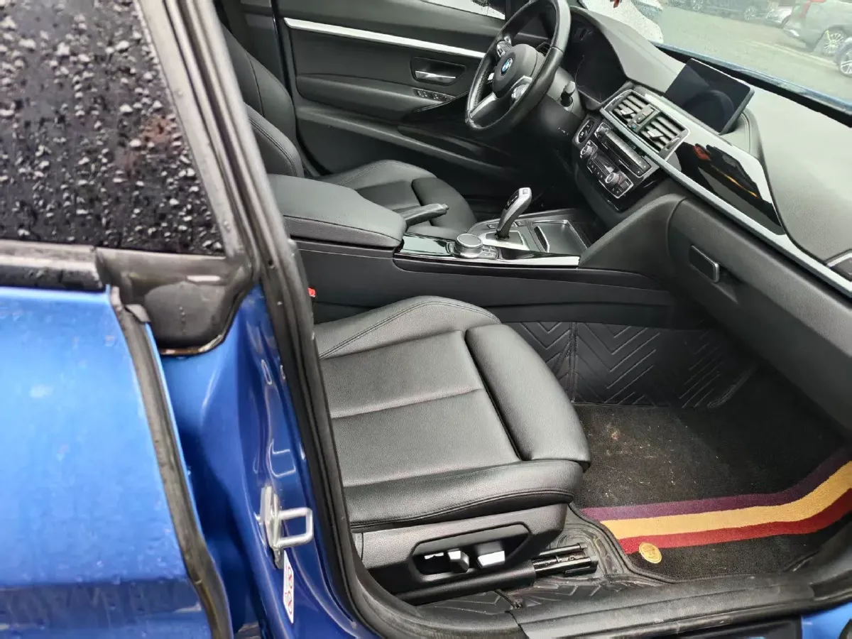 2020 BMW 3 Series GT 2.0T 184HP L4 8AT,autocango,china used car exporter,china ev exporter,chinese used car exporter,chinese used ev exporter