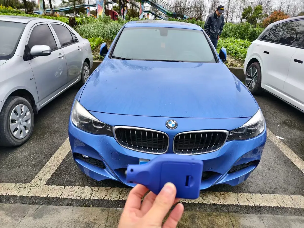 2020 BMW 3 Series GT 2.0T 184HP L4 8AT,autocango,china used car exporter,china ev exporter,chinese used car exporter,chinese used ev exporter