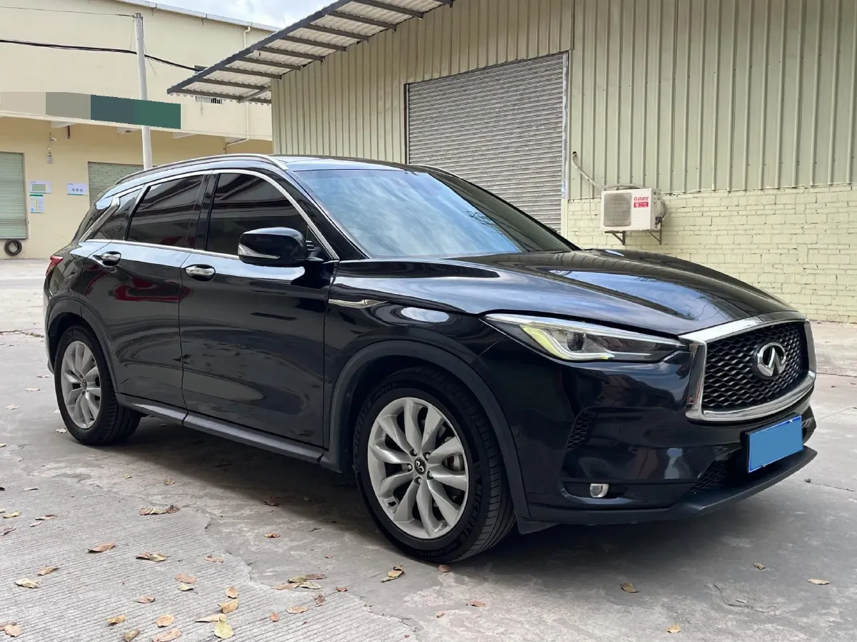 2018 Jeep Grand Commander 2.0T 265HP L4 9AT,autocango,china used car exporter,china ev exporter,chinese used car exporter,chinese used ev exporter