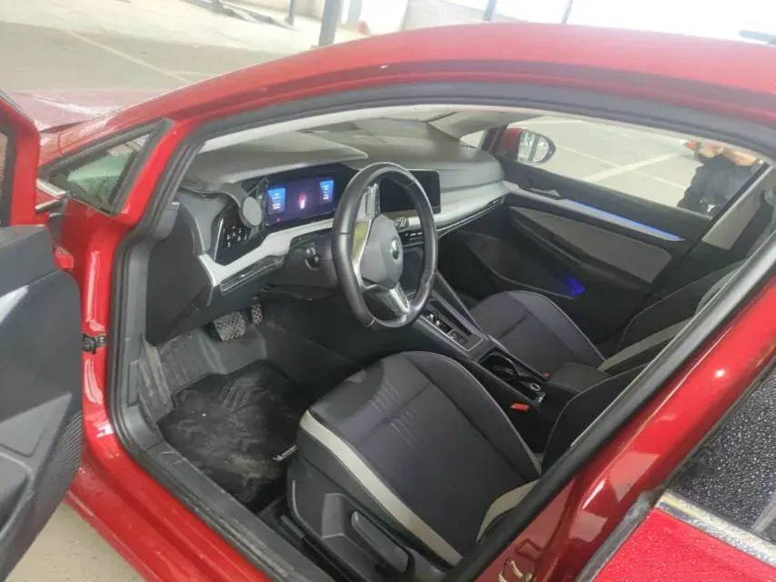 2021 Volkswagen Golf 1.2T 116HP L4 7DCT,autocango,china used car exporter,china ev exporter,chinese used car exporter,chinese used ev exporter