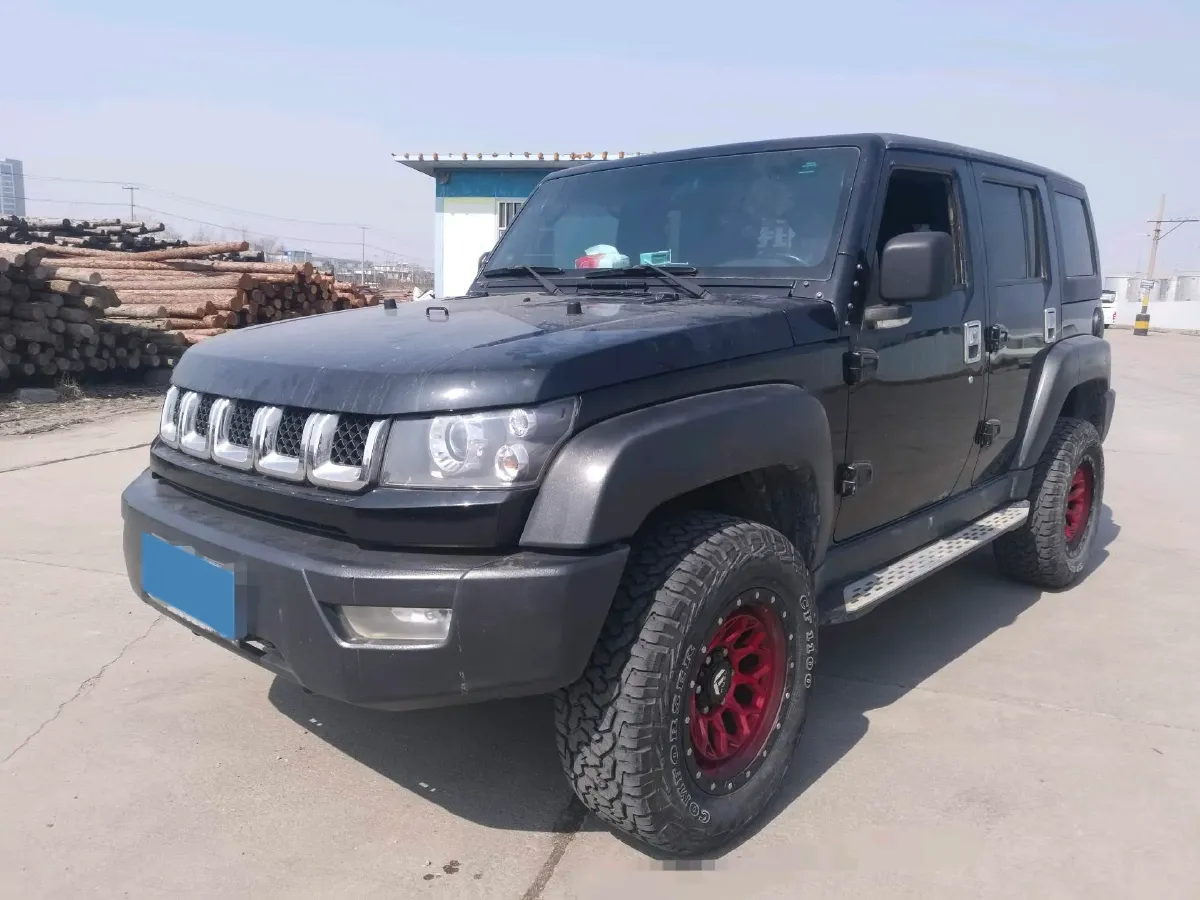 2017 Beijing BJ40 2.3T 250HP L4 6AT,autocango,china used car exporter,china ev exporter,chinese used car exporter,chinese used ev exporter