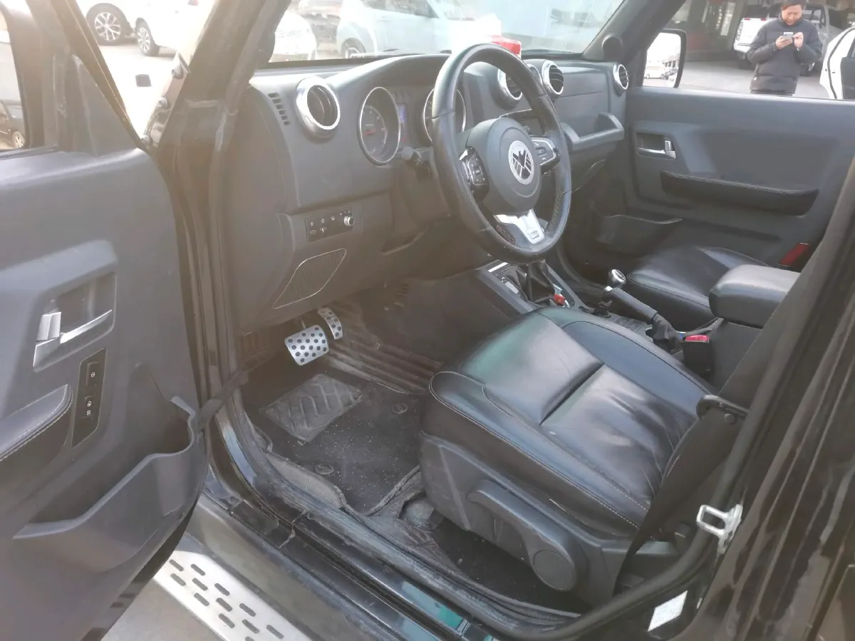 2017 Beijing BJ40 2.3T 250HP L4 6AT,autocango,china used car exporter,china ev exporter,chinese used car exporter,chinese used ev exporter