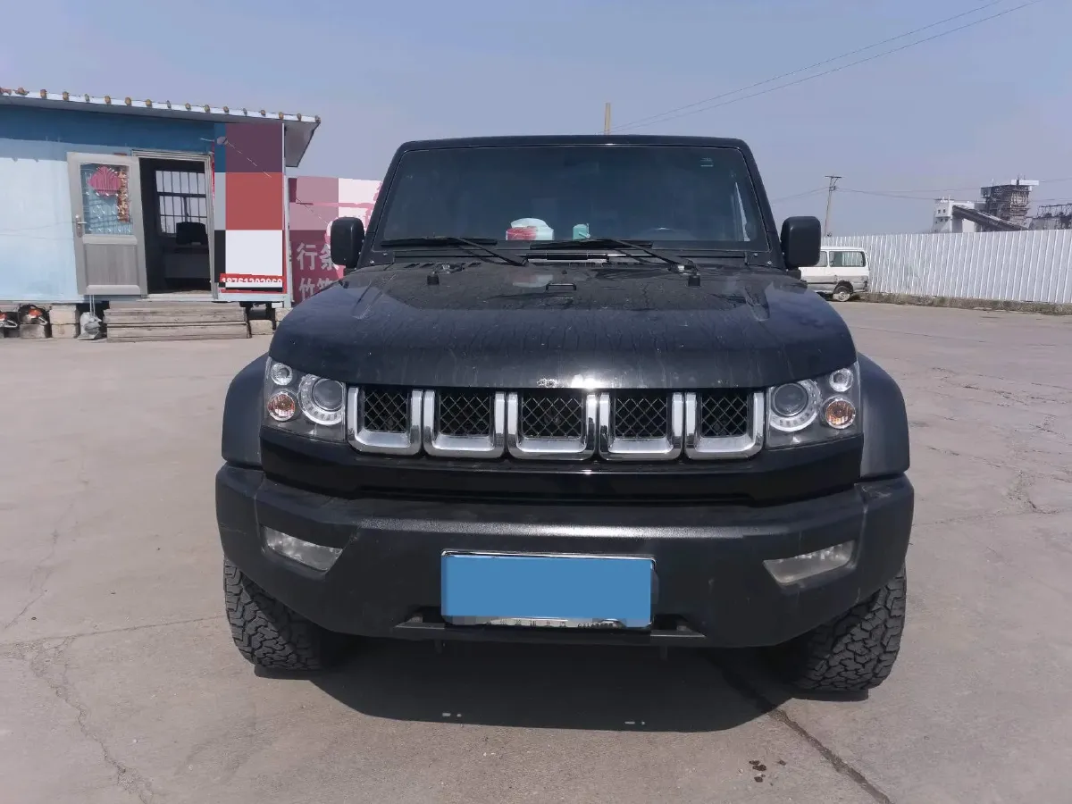 2017 Beijing BJ40 2.3T 250HP L4 6AT,autocango,china used car exporter,china ev exporter,chinese used car exporter,chinese used ev exporter