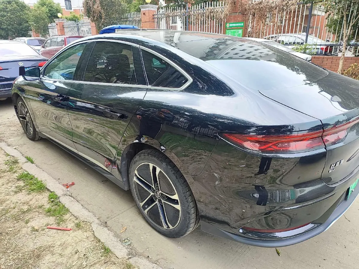 2023 BYD Han BEV 72KWH,autocango,china used car exporter,china ev exporter,chinese used car exporter,chinese used ev exporter