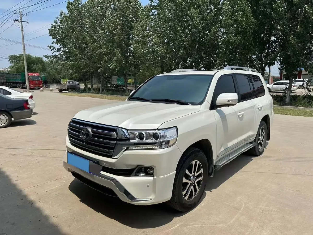 2019 Chevrolet Trax 1.0T 125HP L3 6AT,autocango,china used car exporter,china ev exporter,chinese used car exporter,chinese used ev exporter