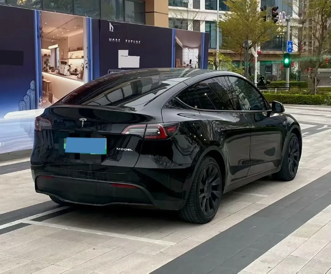 2022 Tesla Model Y BEV 60KWH,autocango,china used car exporter,china ev exporter,chinese used car exporter,chinese used ev exporter