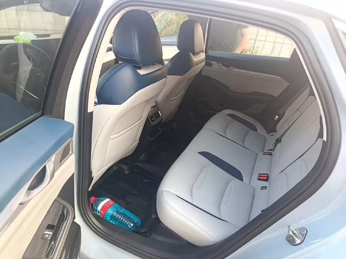 2023 Geely Preface 2.0T 190HP L4 7DCT,autocango,china used car exporter,china ev exporter,chinese used car exporter,chinese used ev exporter