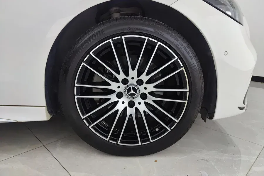 2023 Mercedes-Benz C Class 1.5T 170HP L4 9AT,autocango,china used car exporter,china ev exporter,chinese used car exporter,chinese used ev exporter