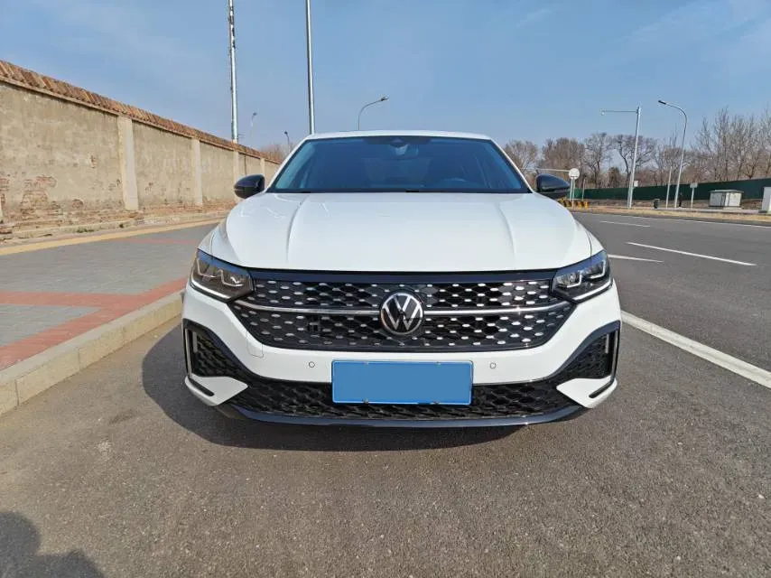 2024 Volkswagen Lavida 1.5T 160HP L4 7DCT,autocango,china used car exporter,china ev exporter,chinese used car exporter,chinese used ev exporter