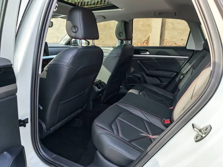 2024 Volkswagen Lavida 1.5T 160HP L4 7DCT,autocango,china used car exporter,china ev exporter,chinese used car exporter,chinese used ev exporter