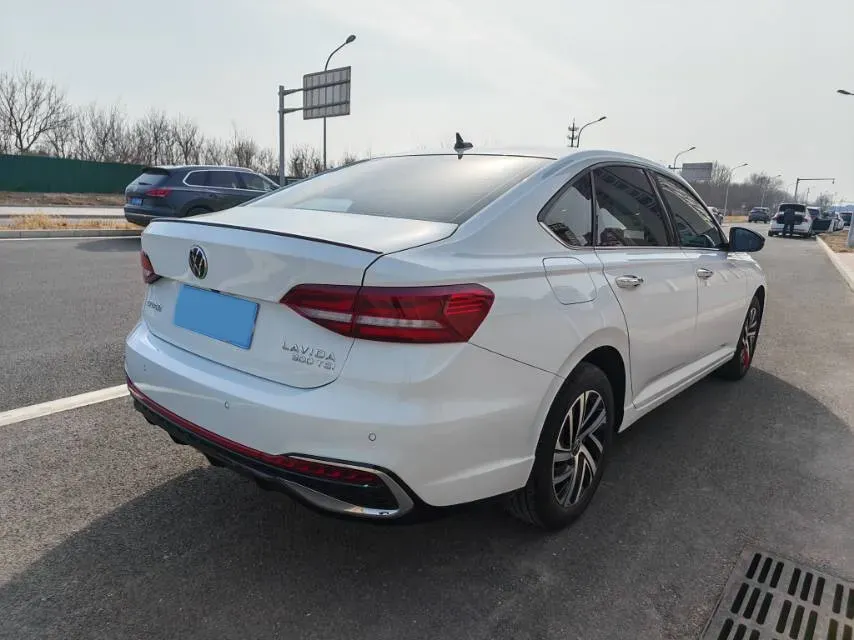 2024 Volkswagen Lavida 1.5T 160HP L4 7DCT,autocango,china used car exporter,china ev exporter,chinese used car exporter,chinese used ev exporter