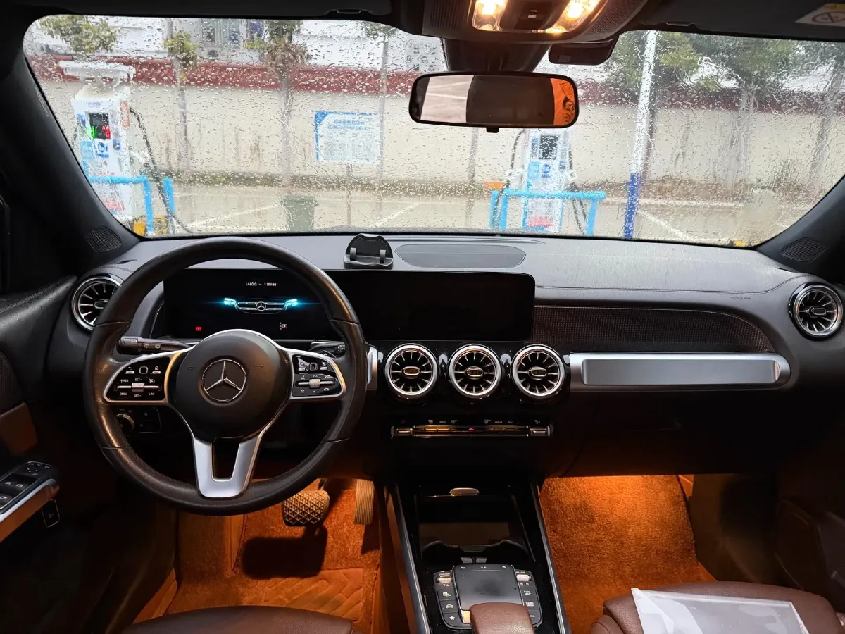 2021 Mercedes-Benz GLB Class 1.3T 163HP L4 7DCT,autocango,china used car exporter,china ev exporter,chinese used car exporter,chinese used ev exporter