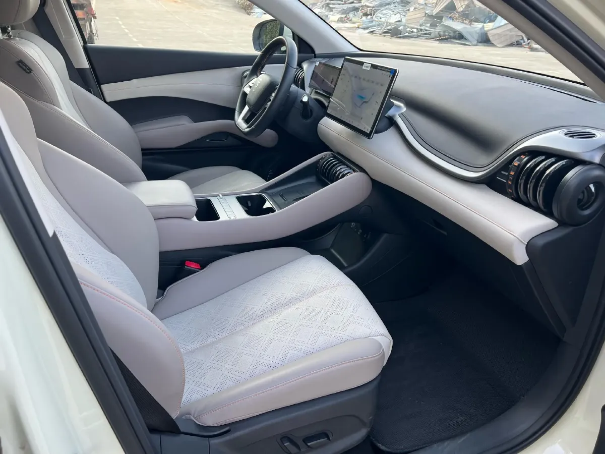 2025 BYD Yuan Plus BEV 60.48KWH,autocango,china used car exporter,china ev exporter,chinese used car exporter,chinese used ev exporter