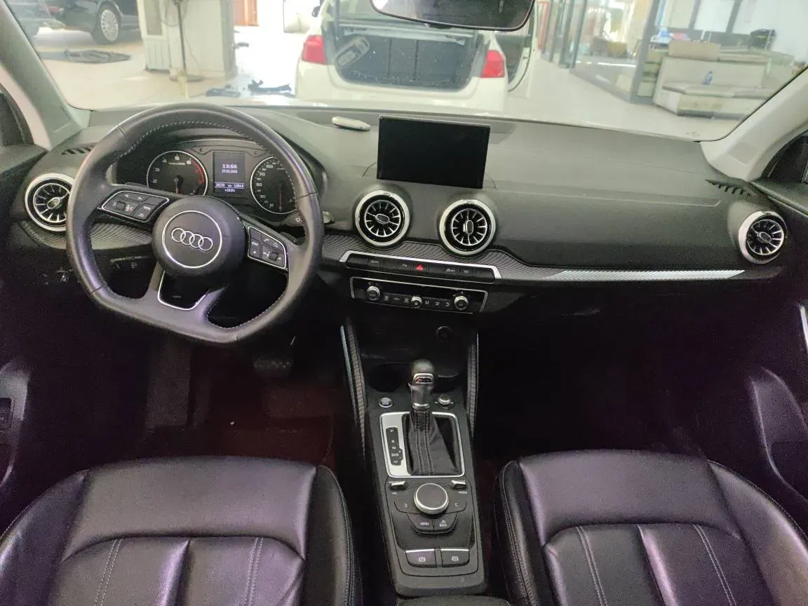 2022 Audi Q2L 1.4T 150HP L4 7DCT,autocango,china used car exporter,china ev exporter,chinese used car exporter,chinese used ev exporter