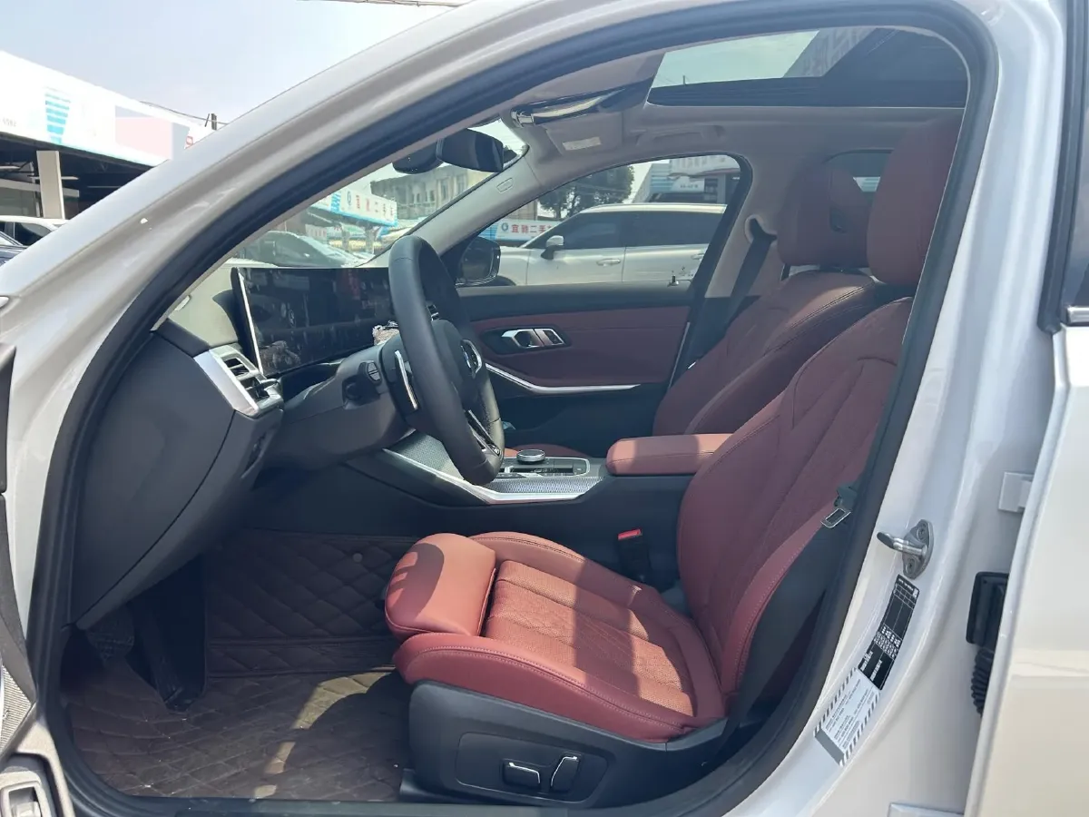 2025 BMW 3 Series 2.0T 245HP L4 8AT,autocango,china used car exporter,china ev exporter,chinese used car exporter,chinese used ev exporter