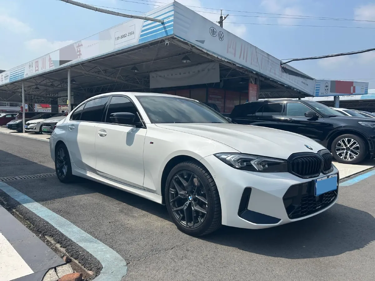 2025 BMW 3 Series 2.0T 245HP L4 8AT,autocango,china used car exporter,china ev exporter,chinese used car exporter,chinese used ev exporter