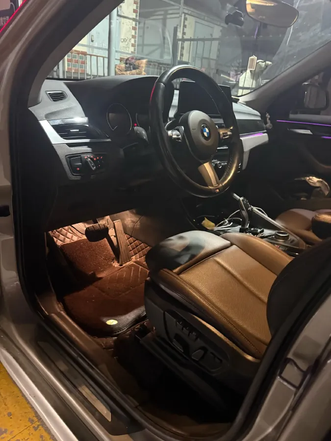 2020 BMW X1 1.5T 140HP L3 7DCT,autocango,china used car exporter,china ev exporter,chinese used car exporter,chinese used ev exporter