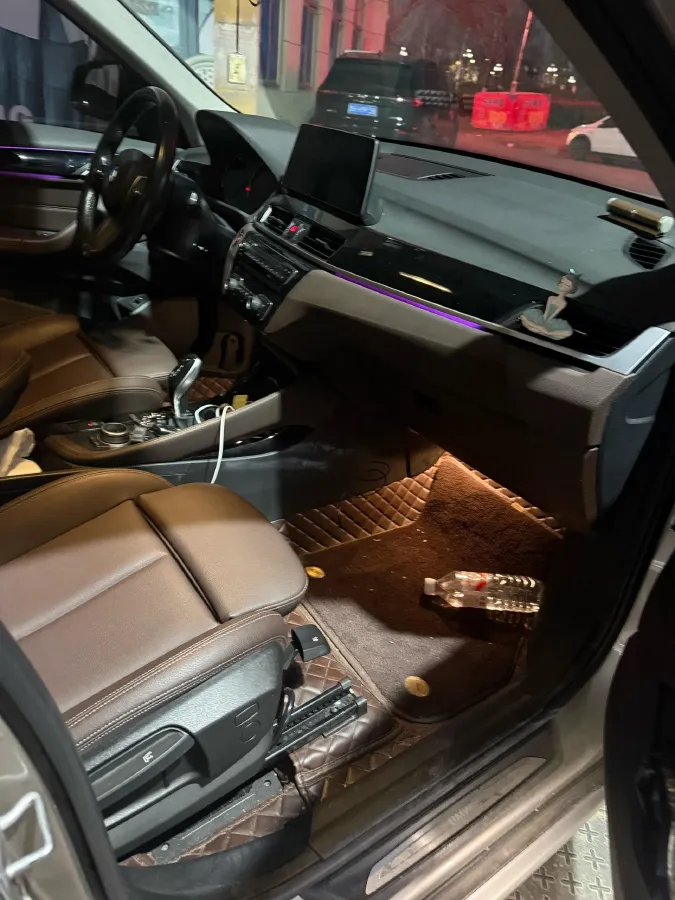 2020 BMW X1 1.5T 140HP L3 7DCT,autocango,china used car exporter,china ev exporter,chinese used car exporter,chinese used ev exporter