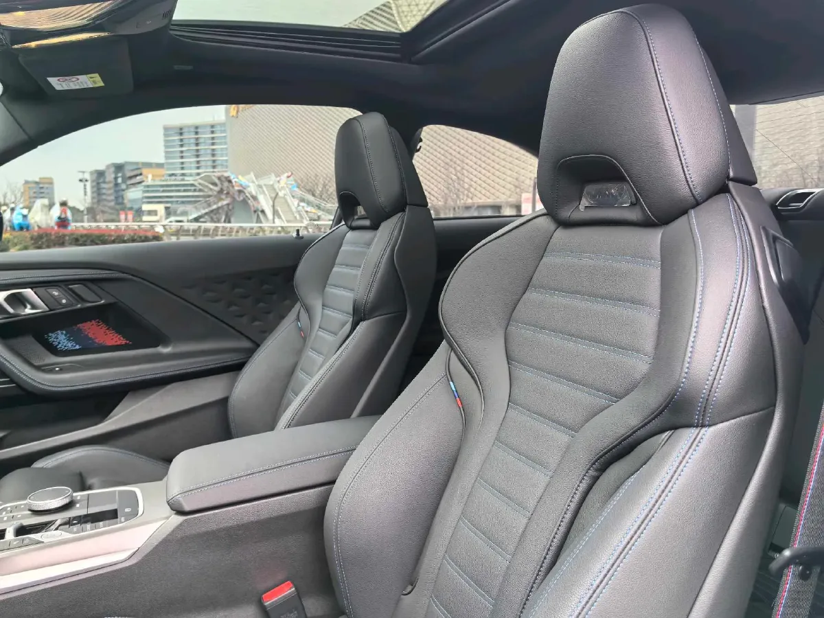 2024 BMW 2.0T 300HP L4 7DCT,autocango,china used car exporter,china ev exporter,chinese used car exporter,chinese used ev exporter