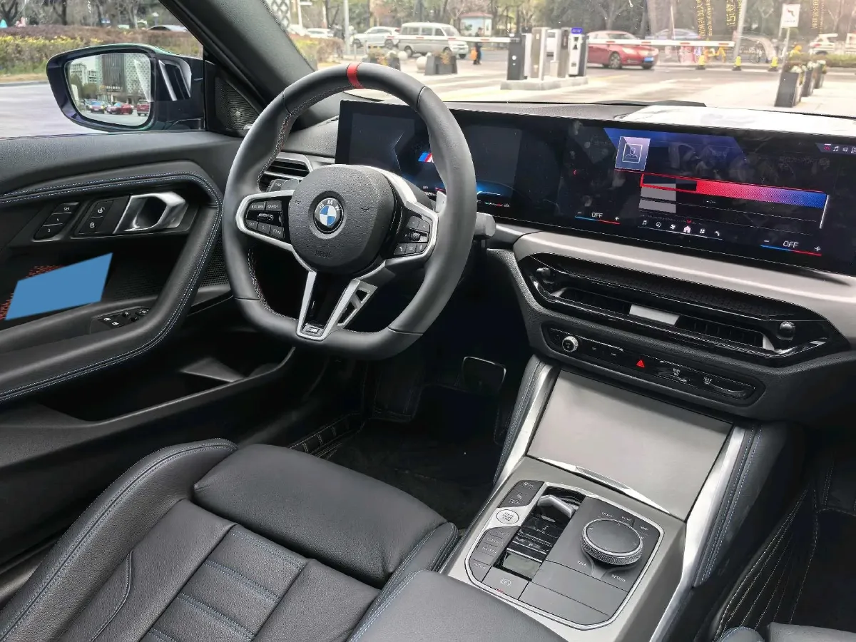 2024 BMW 2.0T 300HP L4 7DCT,autocango,china used car exporter,china ev exporter,chinese used car exporter,chinese used ev exporter