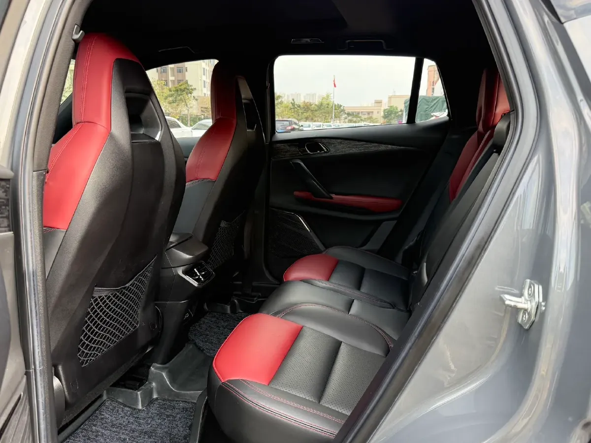 2020 LYNK&CO 06 1.5T 177HP L3 7DCT,autocango,china used car exporter,china ev exporter,chinese used car exporter,chinese used ev exporter