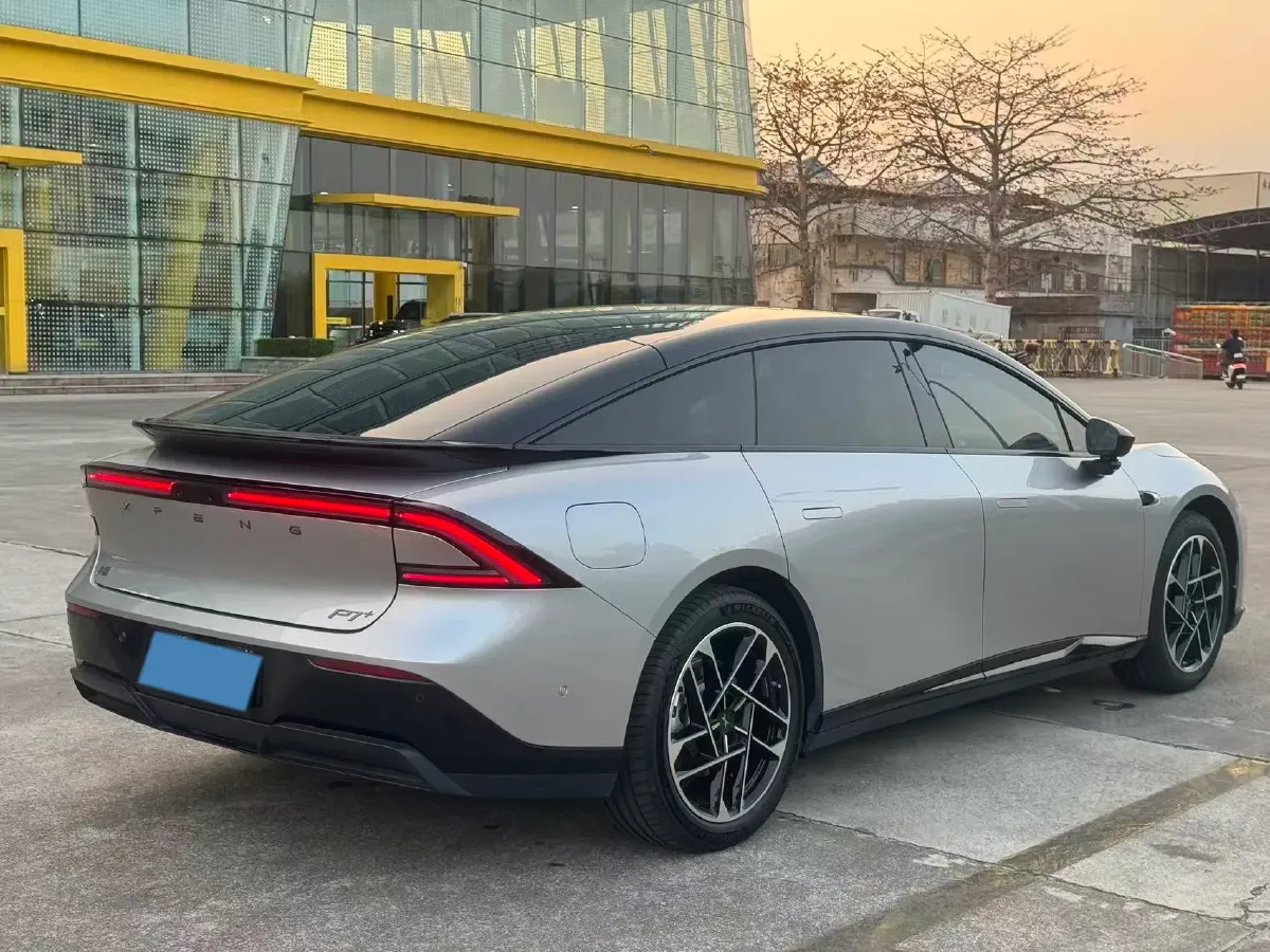 2024 Xpeng P7+ BEV 76.3KWH,autocango,china used car exporter,china ev exporter,chinese used car exporter,chinese used ev exporter