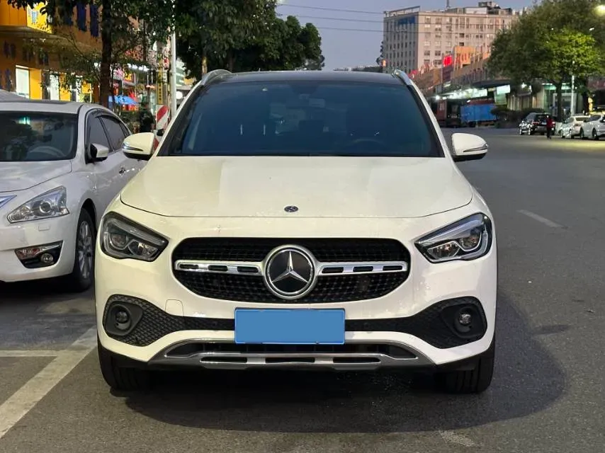 2020 Mercedes-Benz GLA Class 1.3T 163HP L4 7DCT,autocango,china used car exporter,china ev exporter,chinese used car exporter,chinese used ev exporter