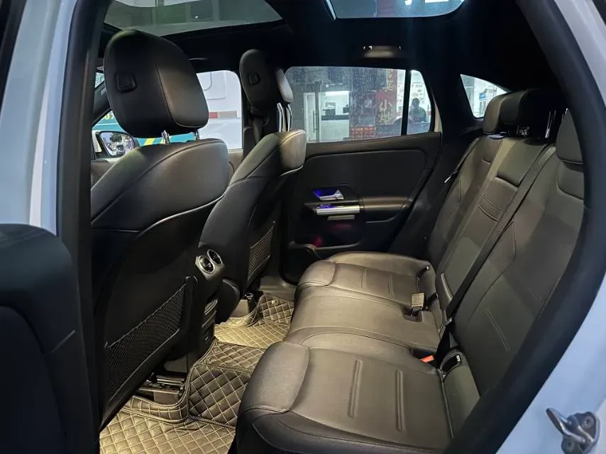 2020 Mercedes-Benz GLA Class 1.3T 163HP L4 7DCT,autocango,china used car exporter,china ev exporter,chinese used car exporter,chinese used ev exporter