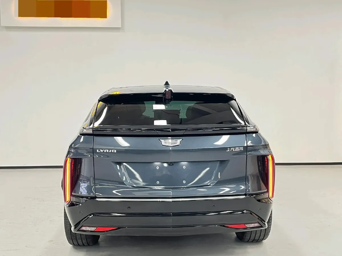 2024 Cadillac IQ Lyriq BEV 68.4KWH,autocango,china used car exporter,china ev exporter,chinese used car exporter,chinese used ev exporter