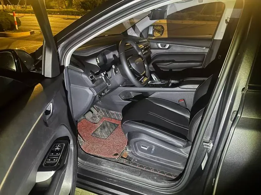 2020 WuLing KaiJie 1.5T 147HP L4 CVT,autocango,china used car exporter,china ev exporter,chinese used car exporter,chinese used ev exporter