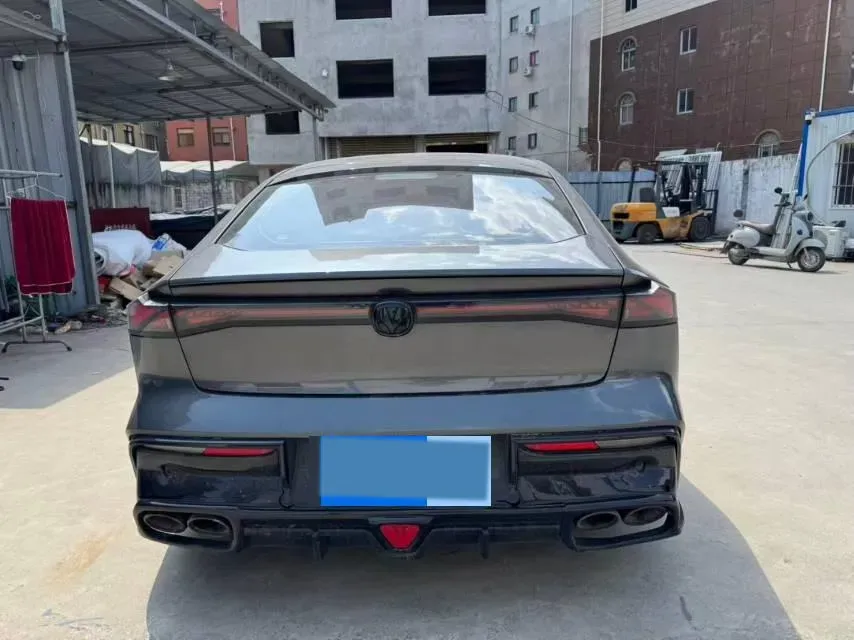 2023 ChangAn UNI-V 1.5T 188HP L4 7DCT,autocango,china used car exporter,china ev exporter,chinese used car exporter,chinese used ev exporter