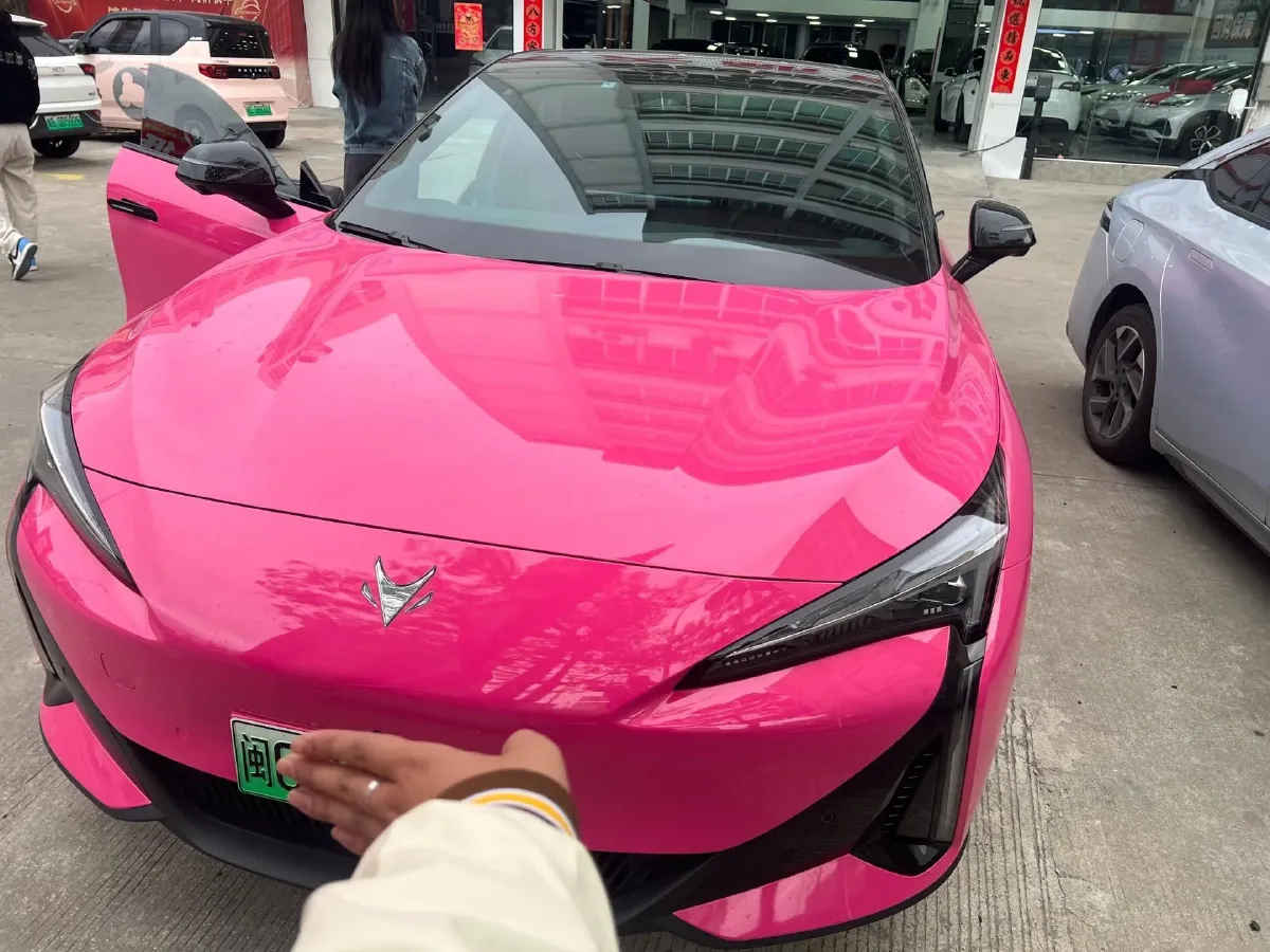 2025 ARCFOX αS5 BEV,autocango,china used car exporter,china ev exporter,chinese used car exporter,chinese used ev exporter