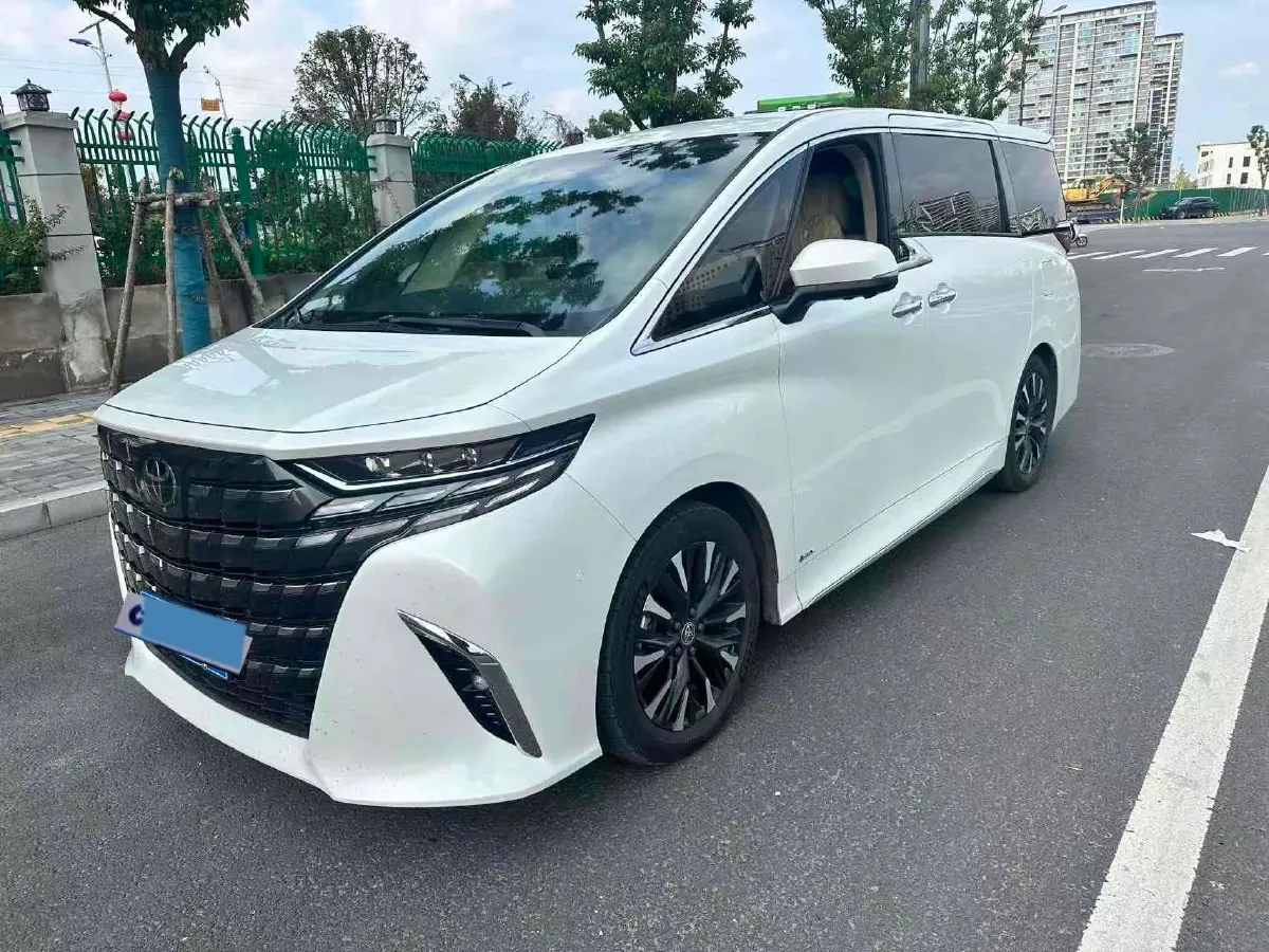 2024 Toyota Alphard 2.5L 190HP L4 E-CVT Hybrid,autocango,china used car exporter,china ev exporter,chinese used car exporter,chinese used ev exporter