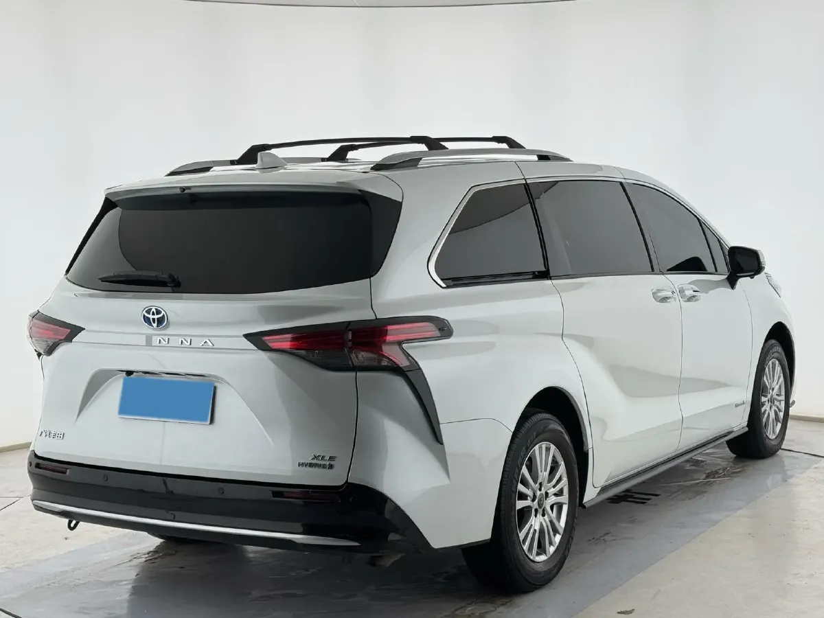 2021 Toyota Sienna 2.5L 192HP L4 E-CVT Hybrid,autocango,china used car exporter,china ev exporter,chinese used car exporter,chinese used ev exporter
