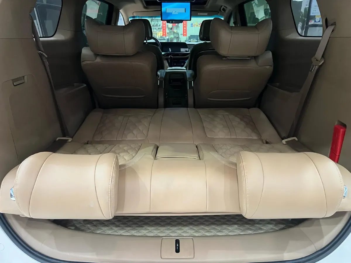 2020 SERES SF5 Range Extended 112HP REEV 35KWH,autocango,china used car exporter,china ev exporter,chinese used car exporter,chinese used ev exporter