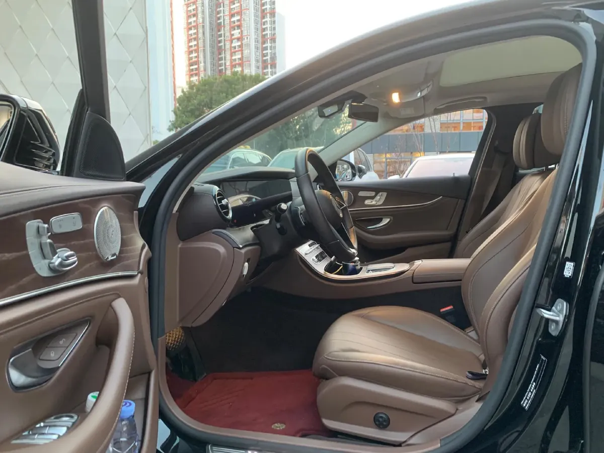 2023 Mercedes-Benz E Class 2.0T 258HP L4 9AT,autocango,china used car exporter,china ev exporter,chinese used car exporter,chinese used ev exporter