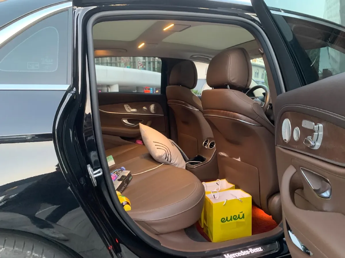 2023 Mercedes-Benz E Class 2.0T 258HP L4 9AT,autocango,china used car exporter,china ev exporter,chinese used car exporter,chinese used ev exporter