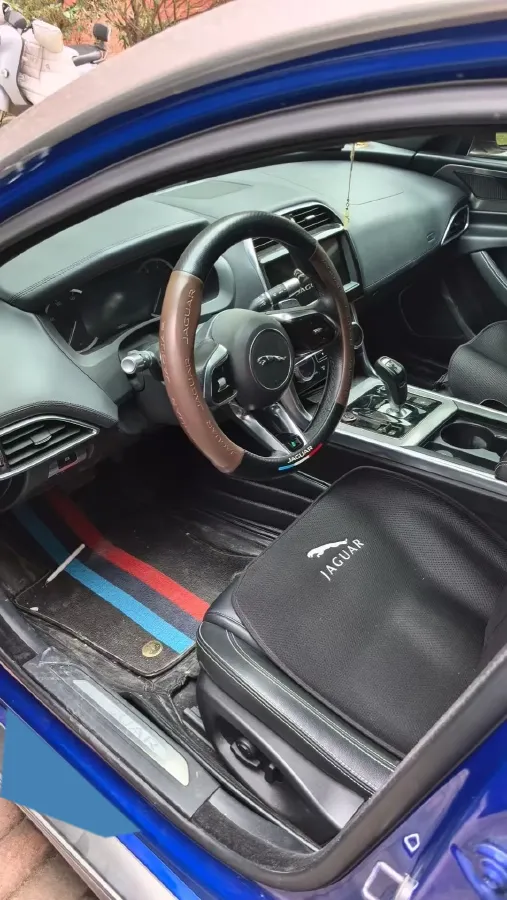 2020 Jaguar XEL 2.0T 200HP L4 8AT,autocango,china used car exporter,china ev exporter,chinese used car exporter,chinese used ev exporter