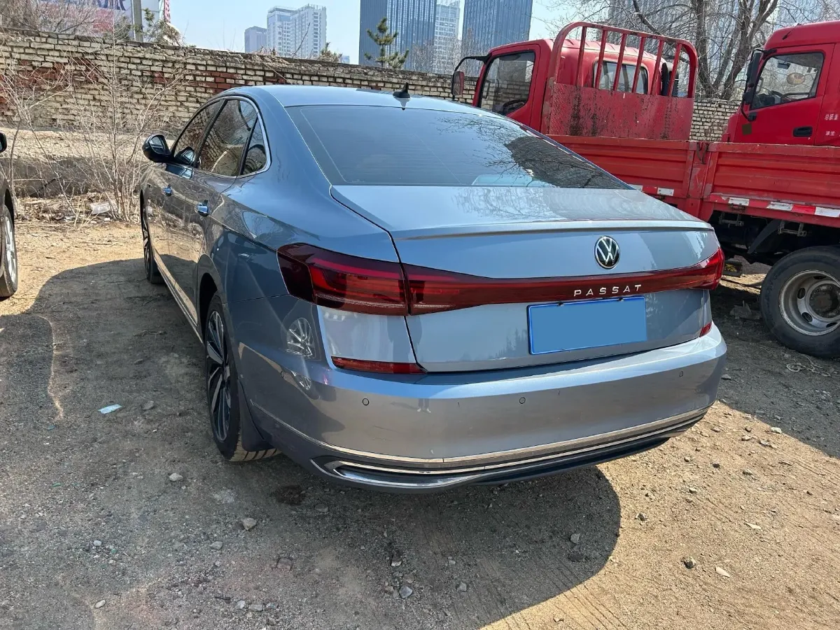 2021 Volkswagen Passat 2.0T 186HP L4 7DCT,autocango,china used car exporter,china ev exporter,chinese used car exporter,chinese used ev exporter