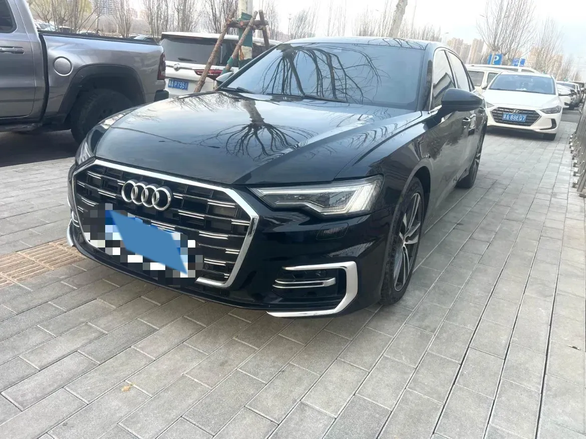 2021 Audi A6L 2.0T 190HP L4 7DCT,autocango,china used car exporter,china ev exporter,chinese used car exporter,chinese used ev exporter