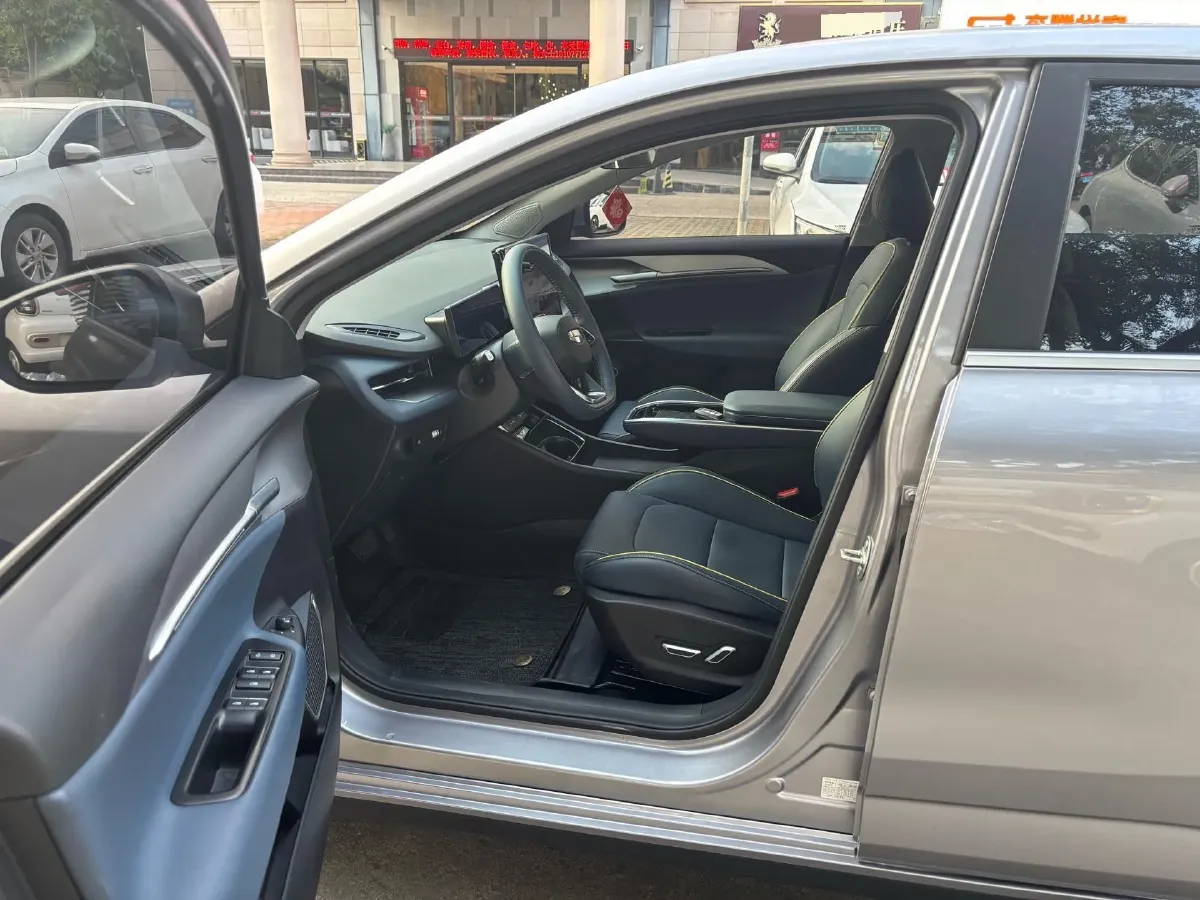 2024 Geometry G6 BEV 53.4KWH,autocango,china used car exporter,china ev exporter,chinese used car exporter,chinese used ev exporter