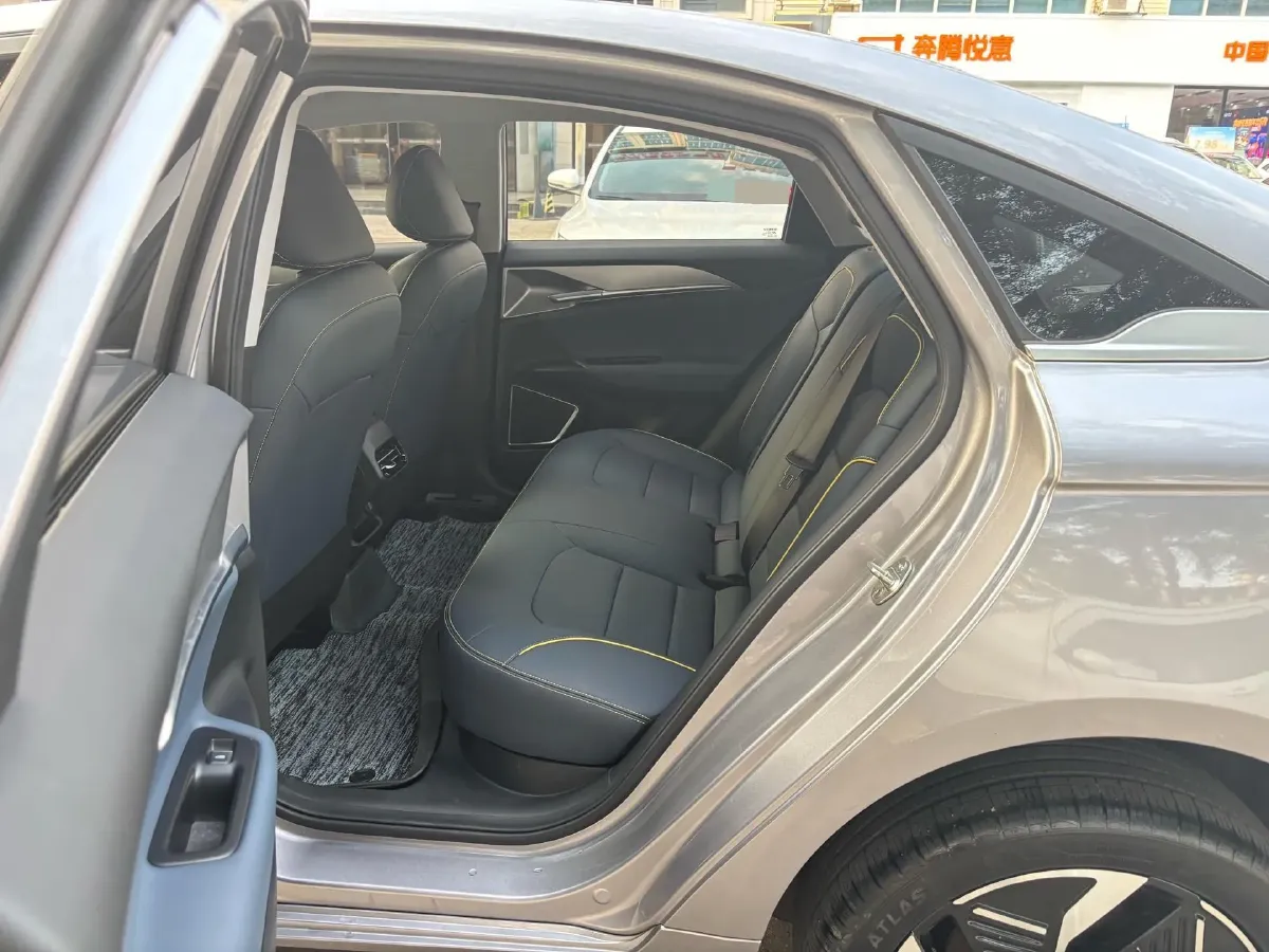 2024 Geometry G6 BEV 53.4KWH,autocango,china used car exporter,china ev exporter,chinese used car exporter,chinese used ev exporter