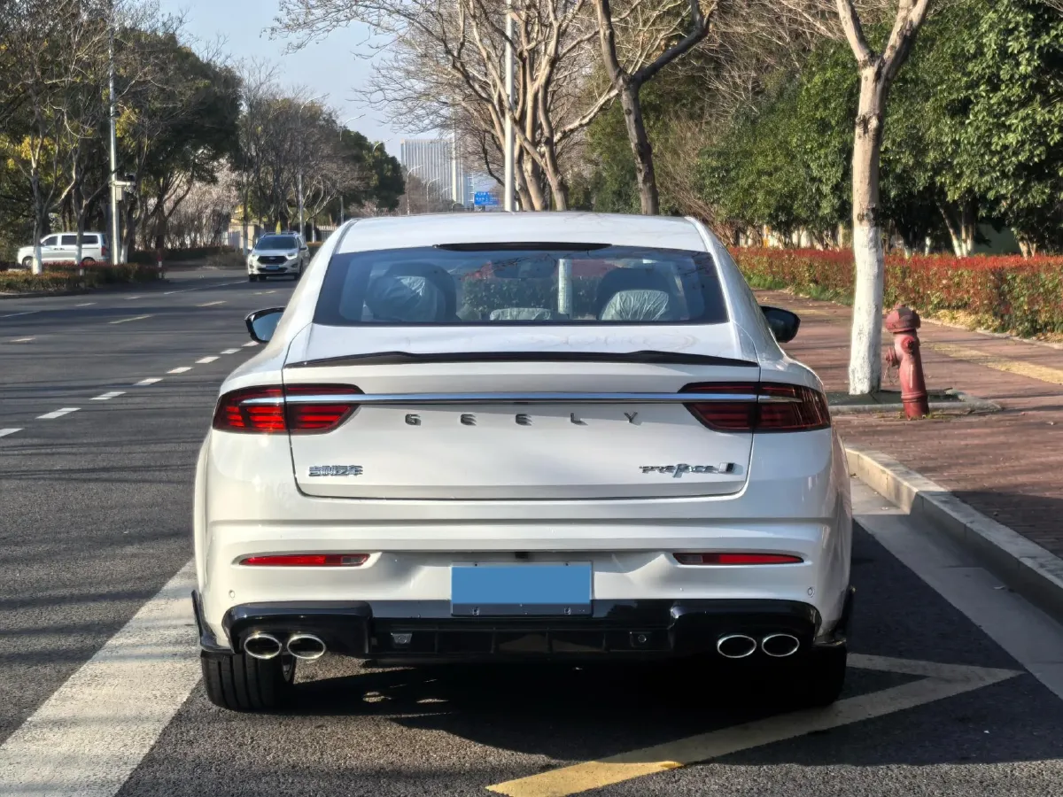 2023 Geely Preface 1.5T 181HP L4 7DCT,autocango,china used car exporter,china ev exporter,chinese used car exporter,chinese used ev exporter