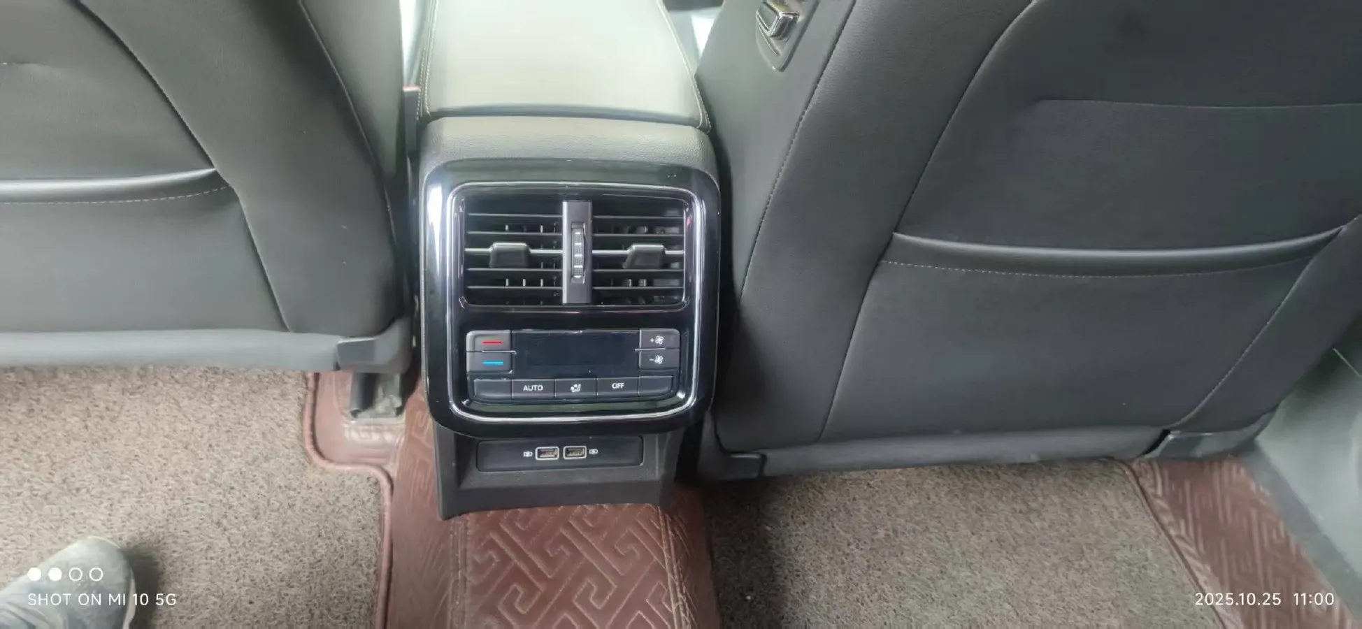 2019 Volvo V40 1.5T 152HP L4 6AT,autocango,china used car exporter,china ev exporter,chinese used car exporter,chinese used ev exporter