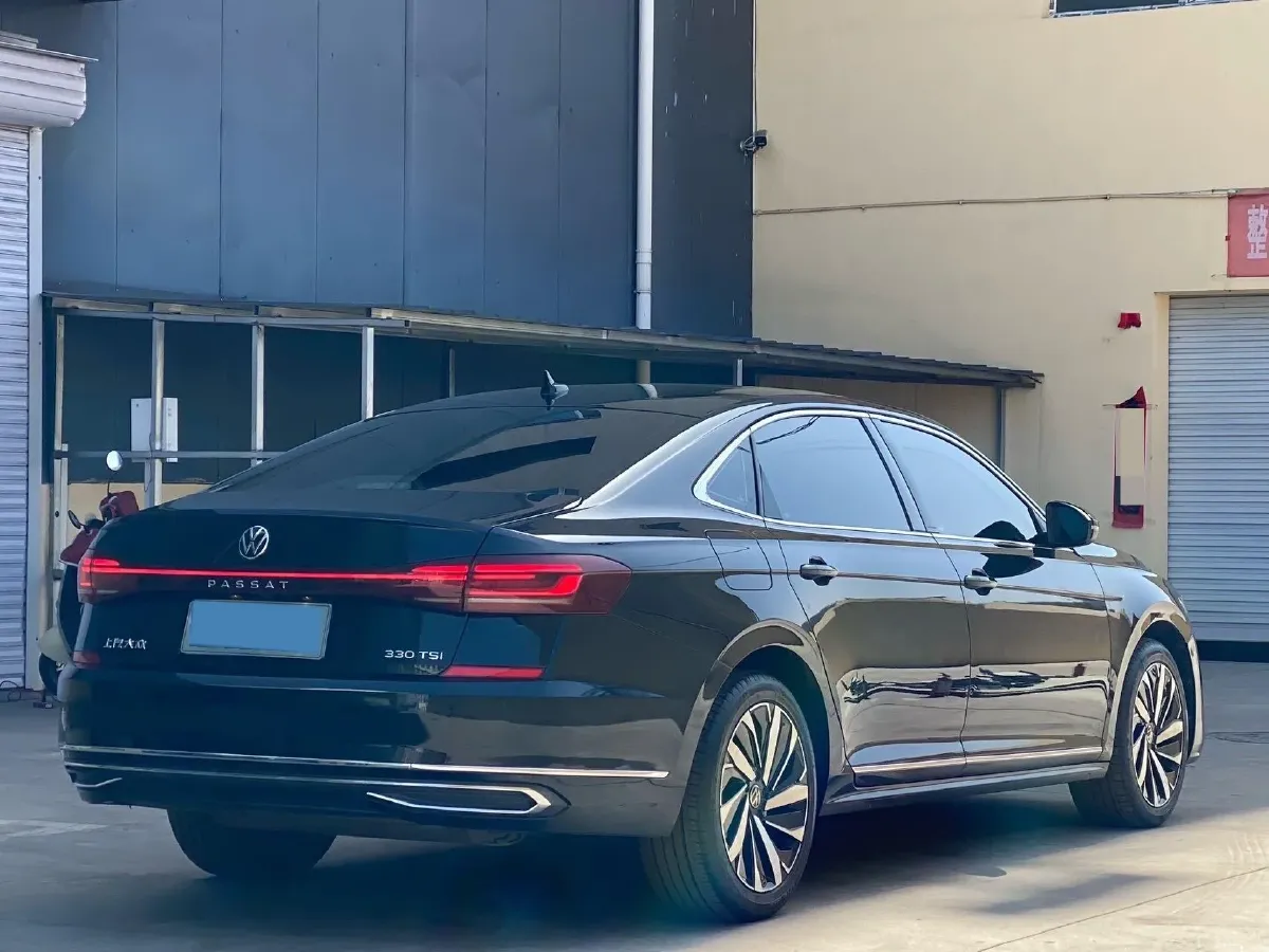 2022 Xpeng P7 BEV 60.2KWH,autocango,china used car exporter,china ev exporter,chinese used car exporter,chinese used ev exporter