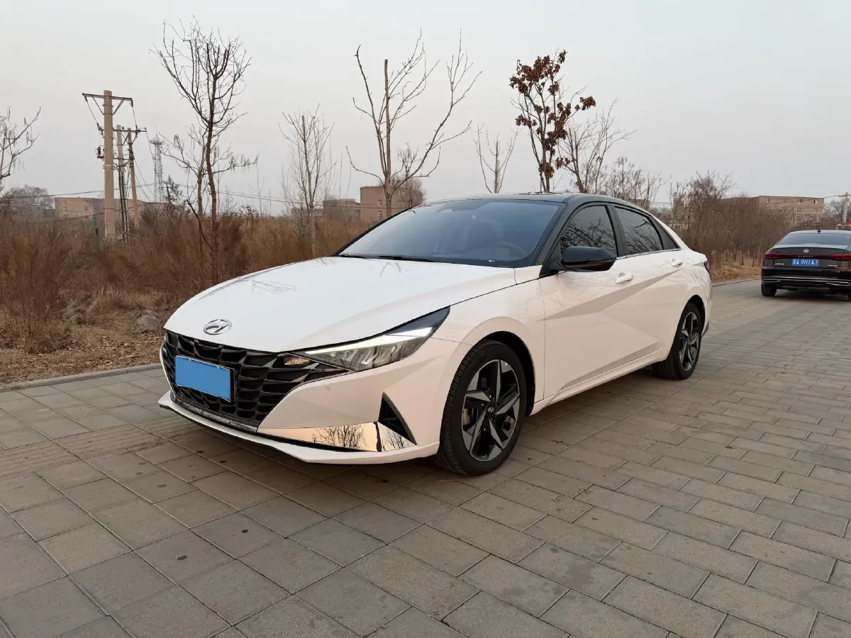2021 Hyundai Elantra 1.5L 115HP L4 CVT,autocango,china used car exporter,china ev exporter,chinese used car exporter,chinese used ev exporter